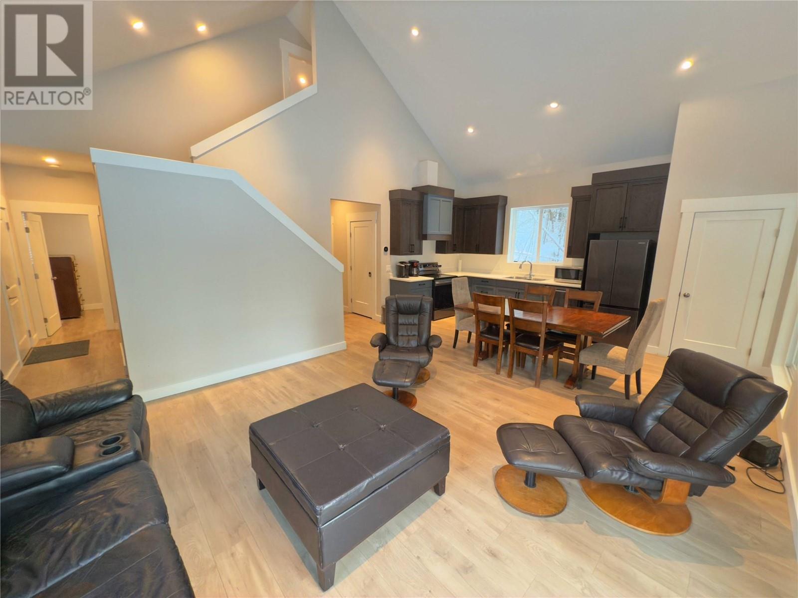 1500 Blakeburn Road Unit# 8, Coalmont-Tulameen, British Columbia  V0X 1G0 - Photo 11 - 10331733