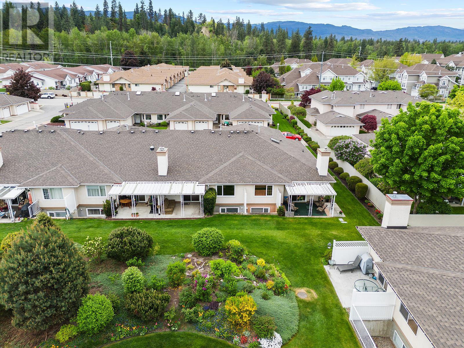 Property at 1874 Parkview Crescent Unit# 7 image 5