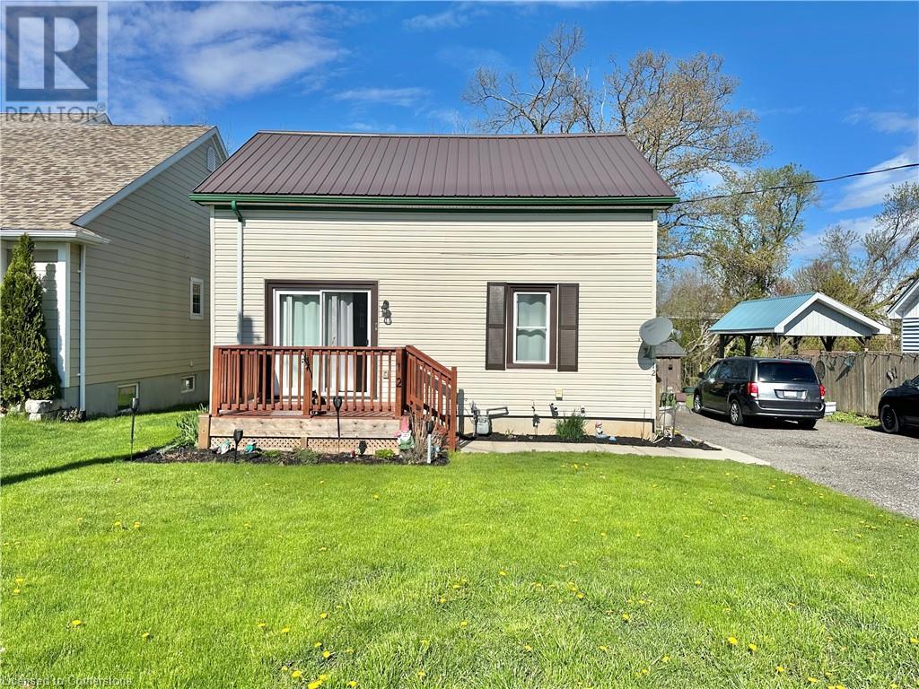 12 Grave Street, Port Rowan, Ontario  N0E 1M0 - Photo 1 - 40719571