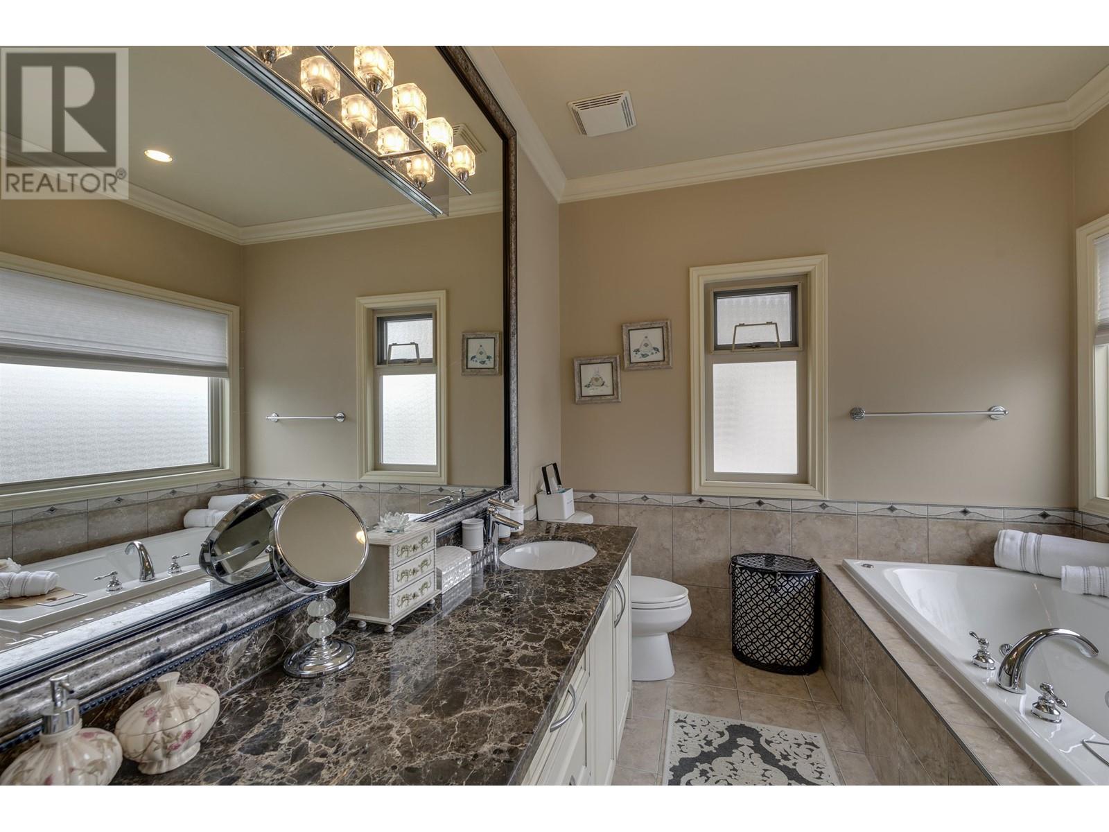 Listing Picture 9 of 40 : 10260 WILLIAMS ROAD, Richmond / 烈治文 - 魯藝地產 Yvonne Lu Group - MLS Medallion Club Member