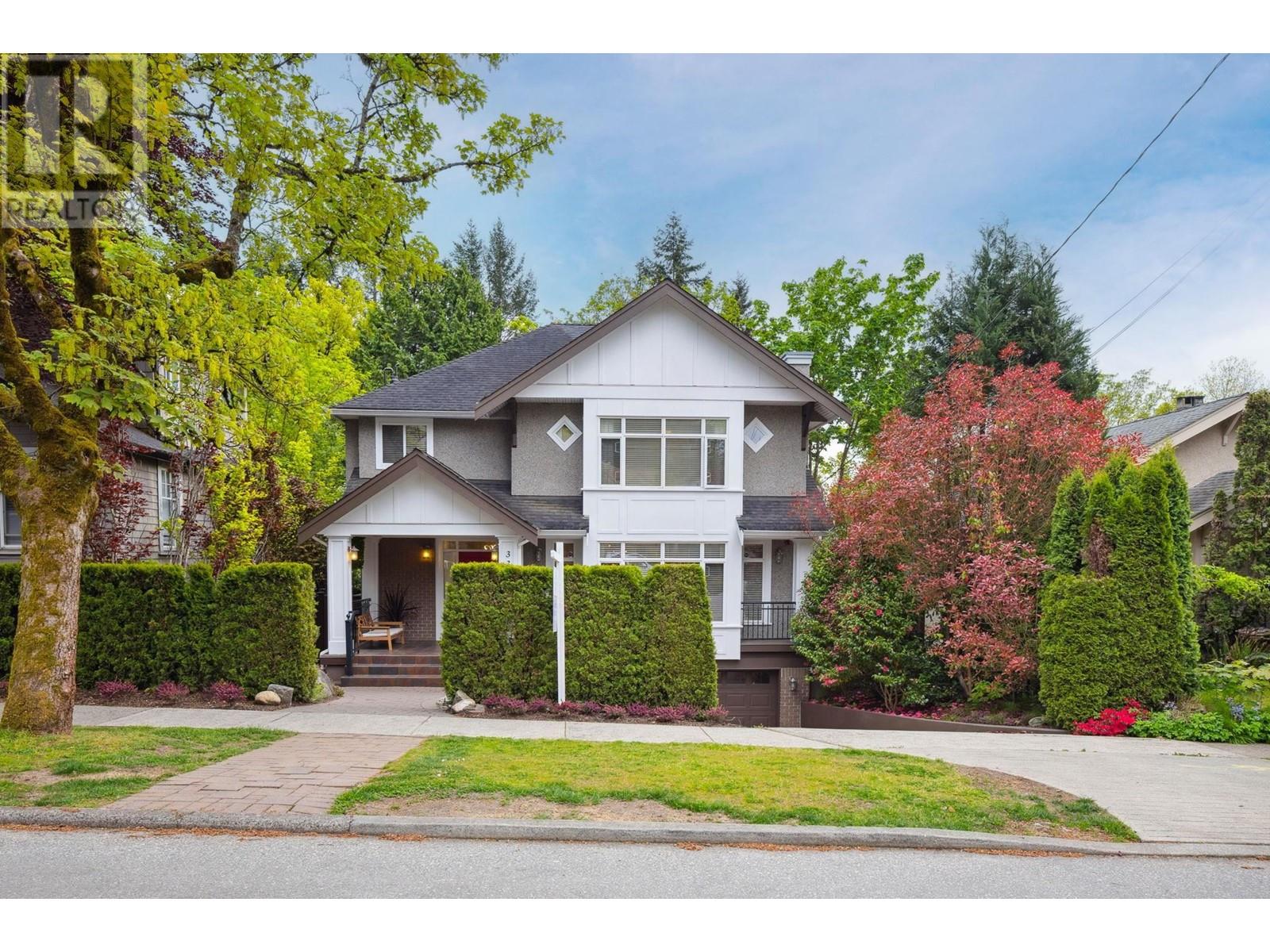 3322 W 40th Avenue, Vancouver, British Columbia  V6N 3B6 - Photo 2 - R2998573
