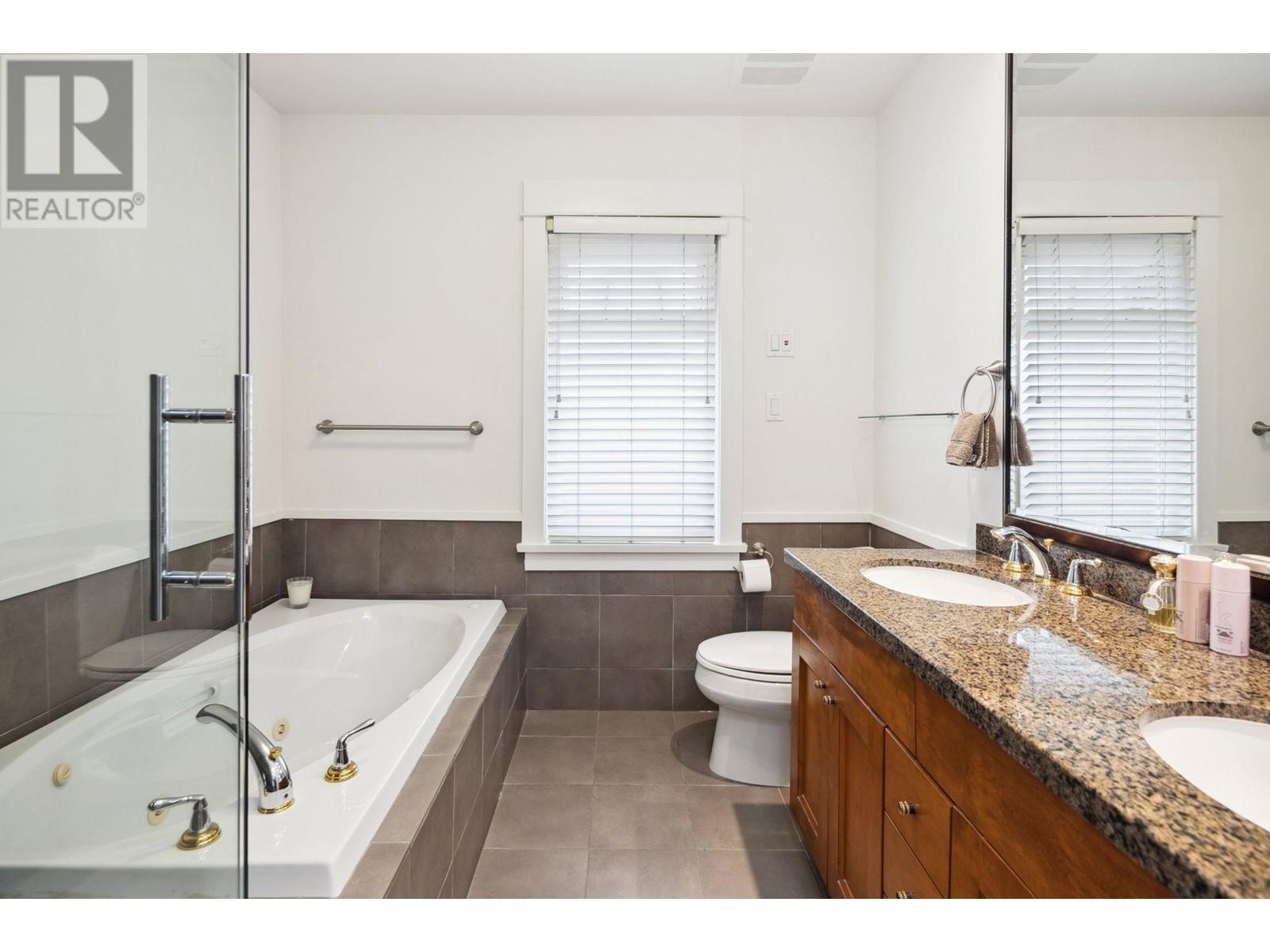 3322 W 40th Avenue, Vancouver, British Columbia  V6N 3B6 - Photo 24 - R2998573