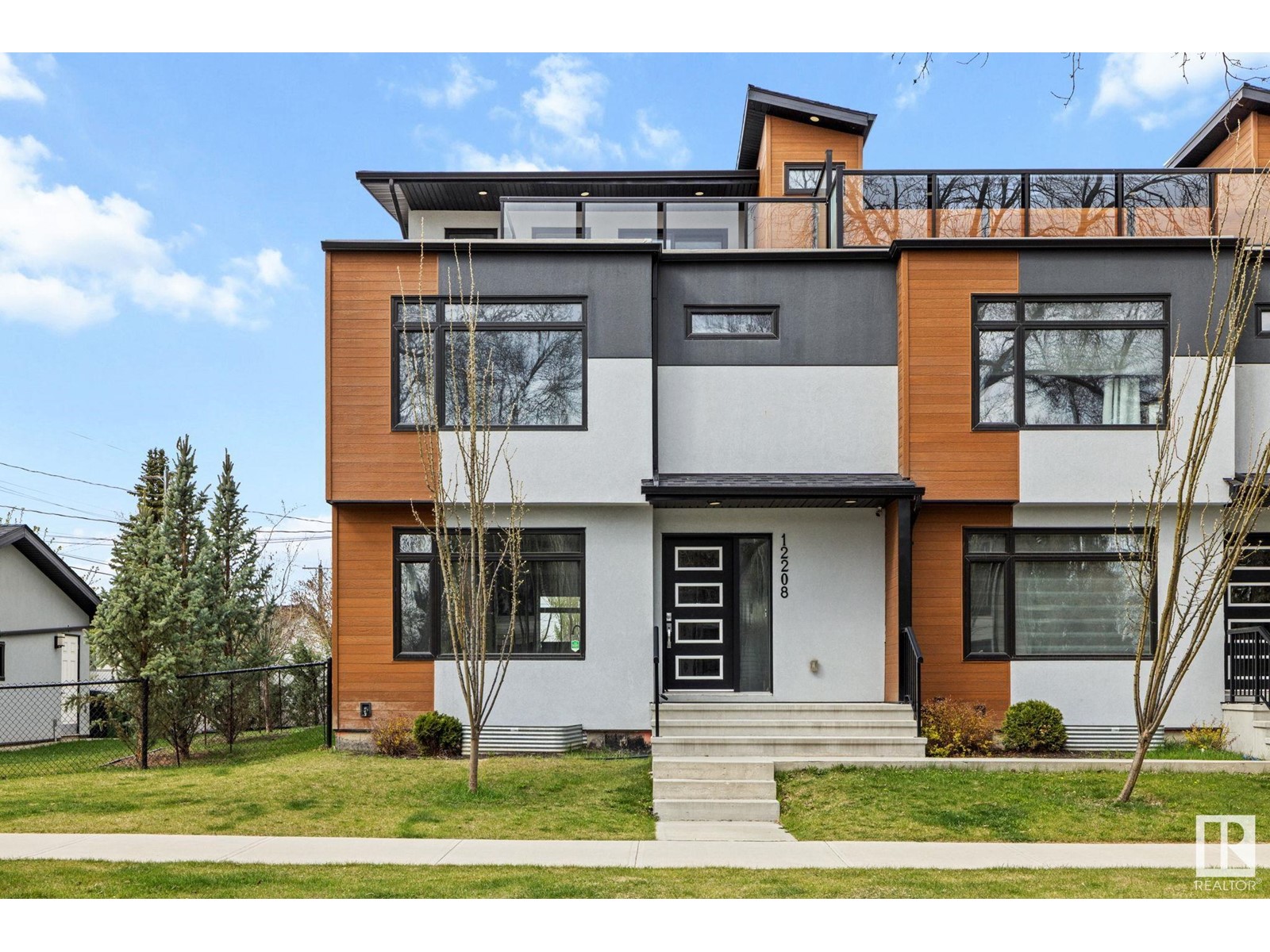 Property at 12208 117 AV NW NW image 1