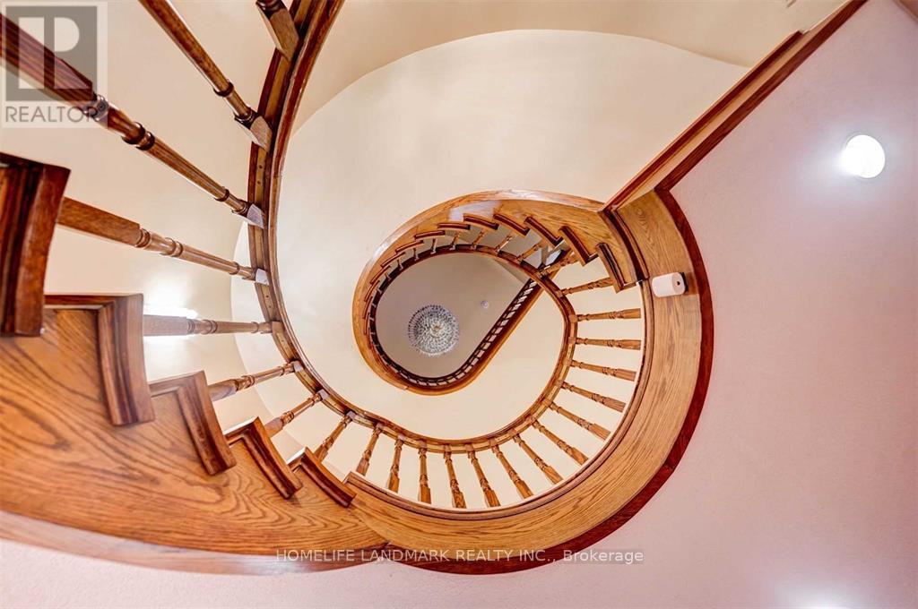 27 Junewood Crescent, Toronto, Ontario  M2L 2C3 - Photo 23 - C12119161