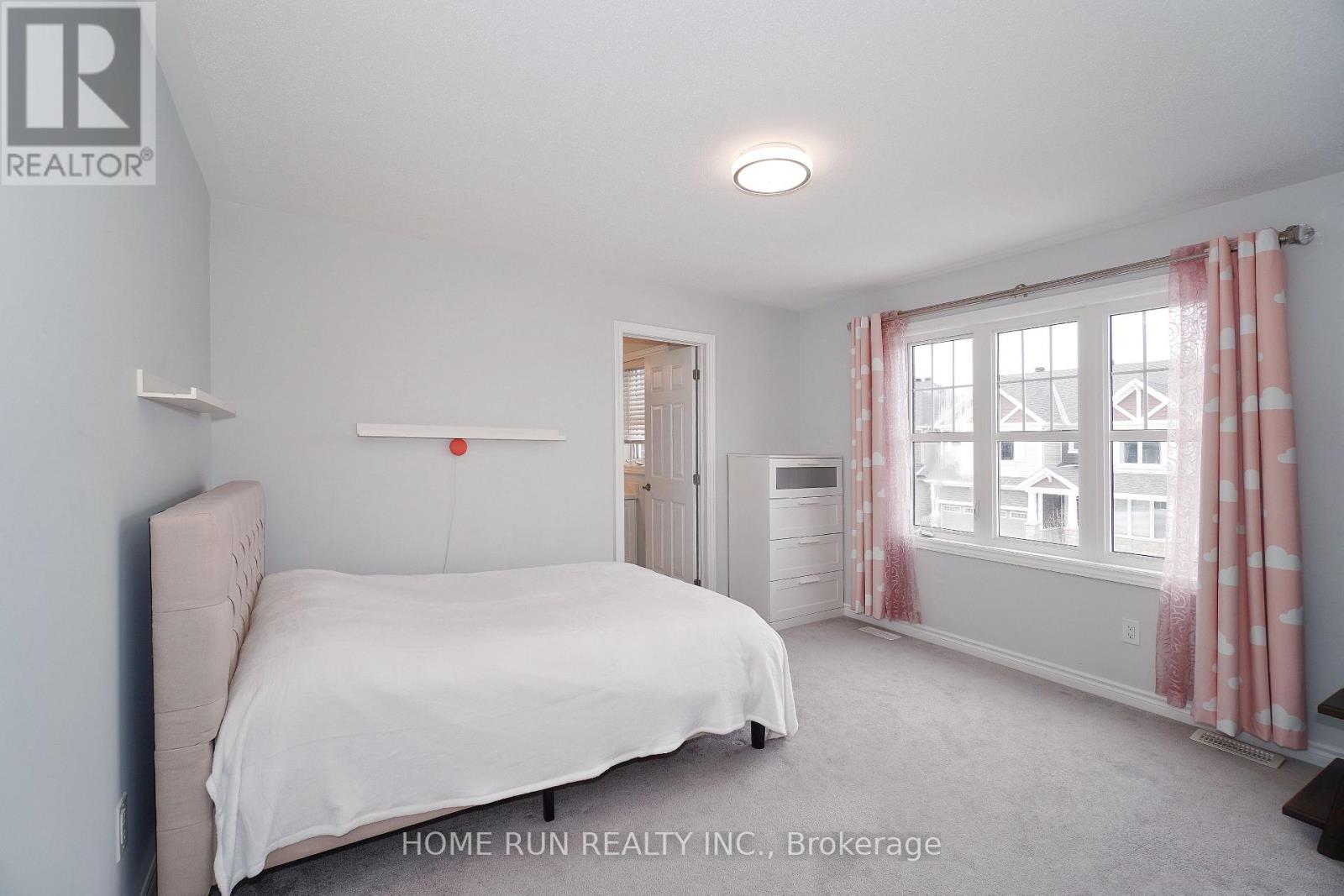 580 Malahat Way, Ottawa, Ontario  K2V 0J6 - Photo 37 - X12132281
