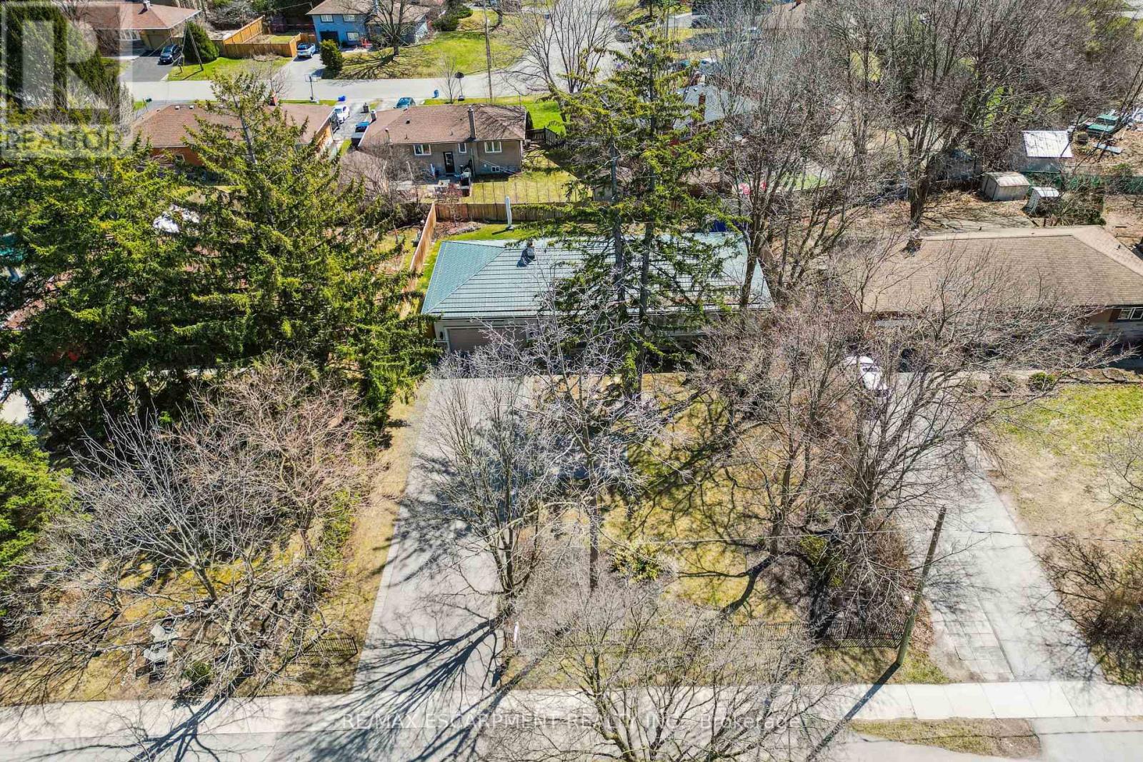 2054 Rebecca Street, Oakville, Ontario  L6L 2A2 - Photo 37 - W12117022