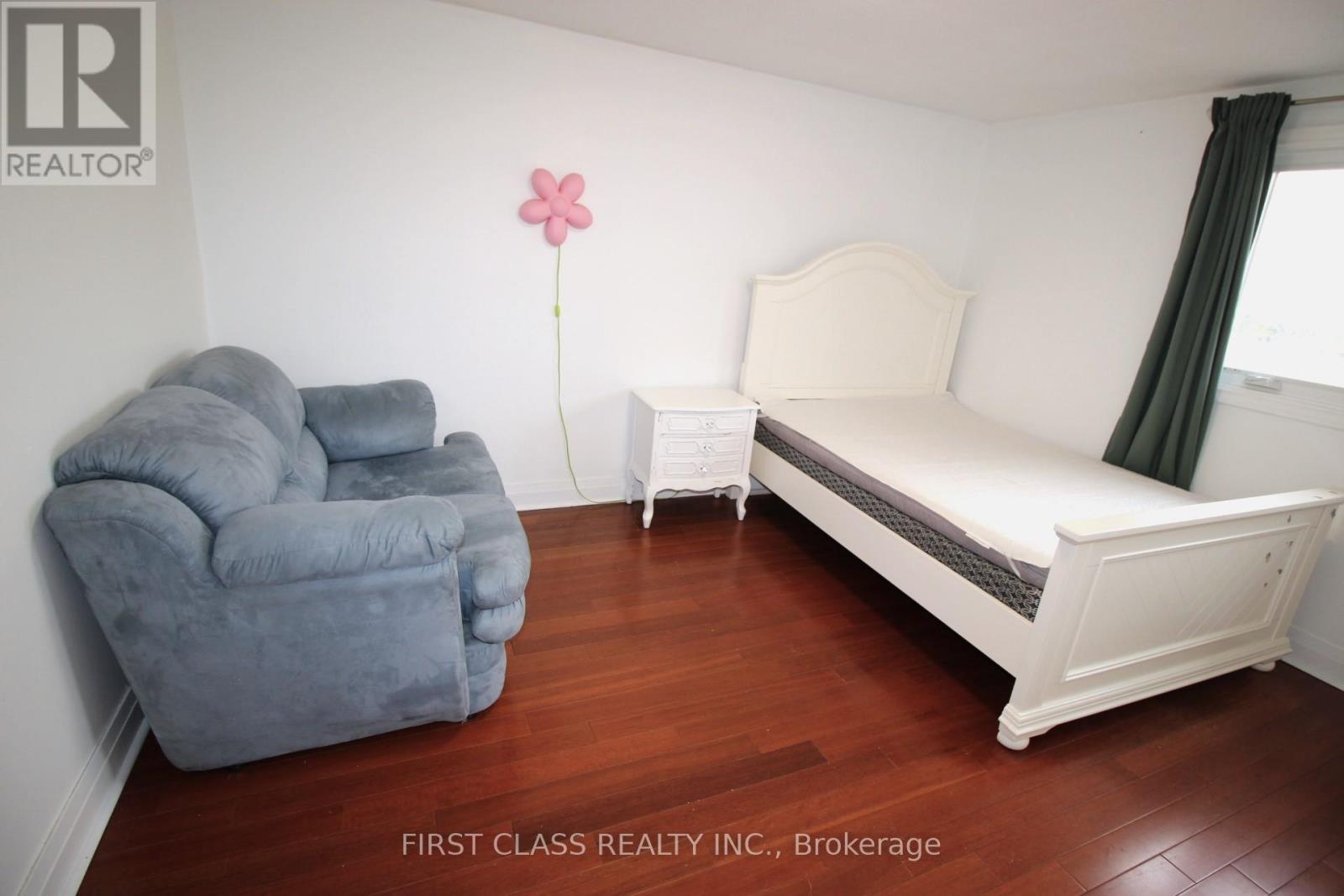 23 Cheeseman Drive, Markham, Ontario  L3R 3G3 - Photo 15 - N12132310