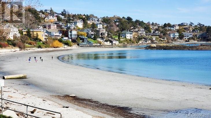 934 A Foul Bay Rd, Oak Bay, British Columbia  V8S 4H8 - Photo 83 - 996211