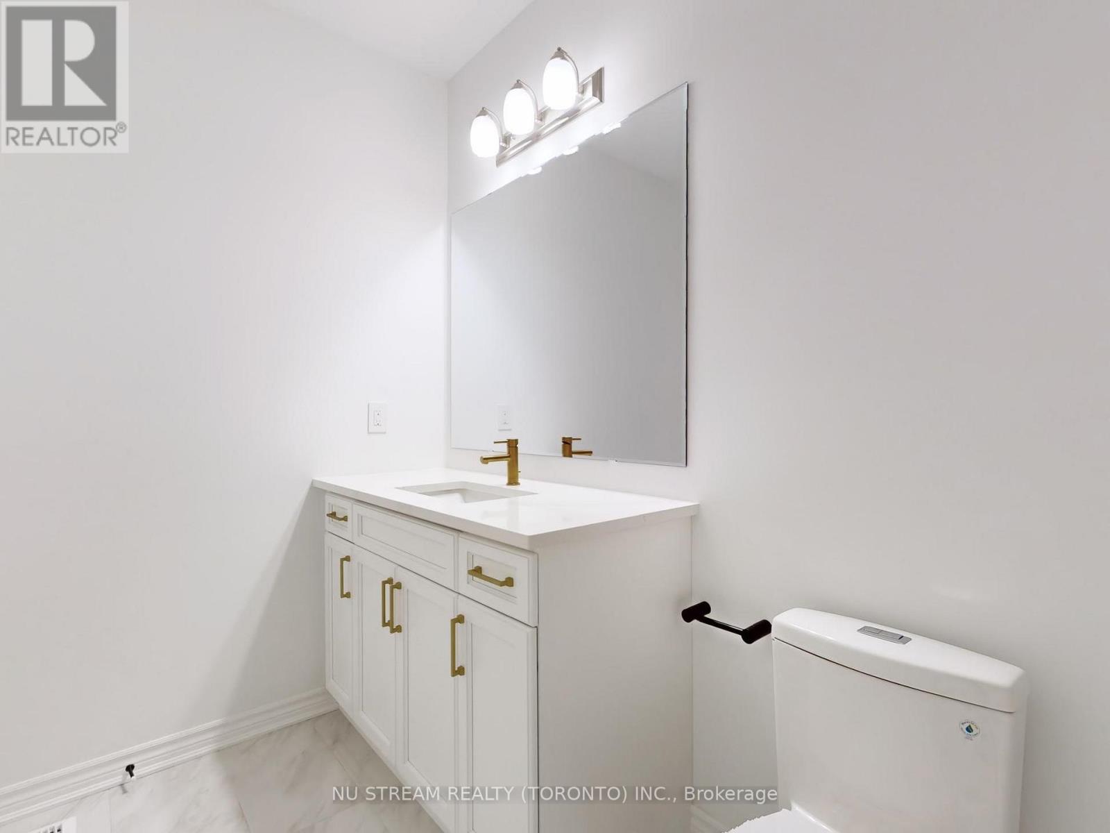 3049 Langdon Road, Oakville, Ontario  L6H 7G1 - Photo 30 - W12132265