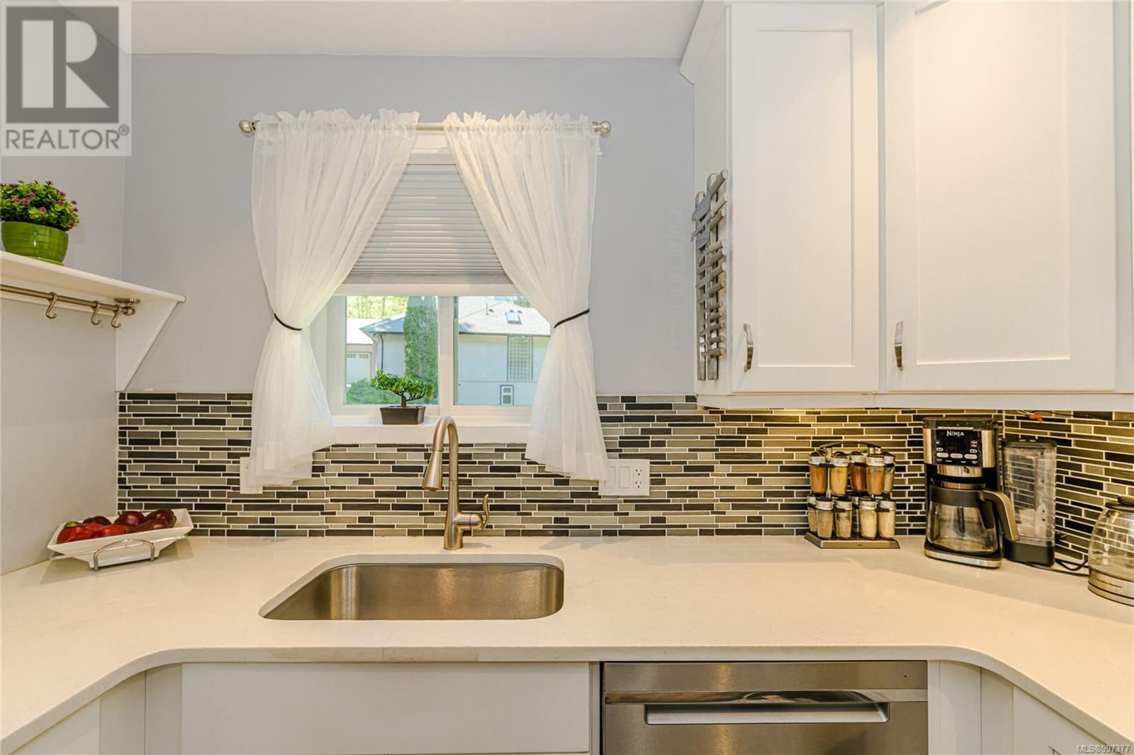 4011 Cambrai Rd, Duncan, British Columbia  V9L 6G1 - Photo 51 - 997377