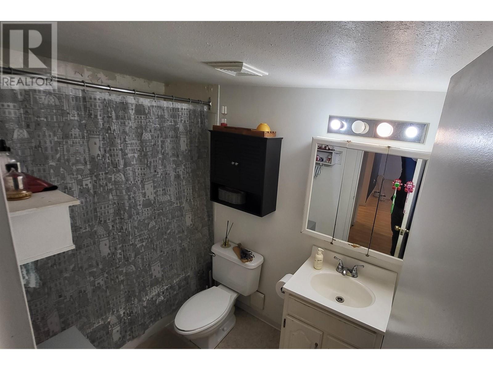 307 45 Fourth Street, New Westminster, British Columbia  V3L 5H7 - Photo 8 - R2999816