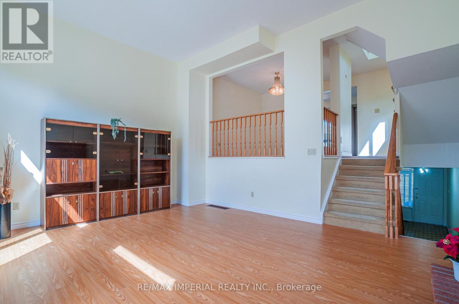 85 Festival Drive, Toronto, Ontario  M2R 3T9 - Photo 9 - C12129212