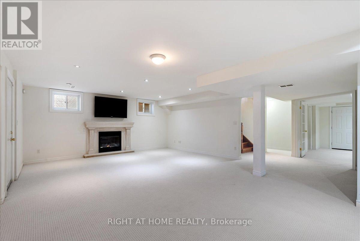 52 Harold Street, Toronto, Ontario  M8Z 3R3 - Photo 20 - W12040453