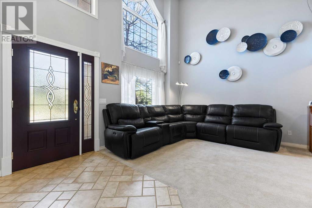 1205 Strathcona Drive Sw, Calgary, Alberta  T3H 3R8 - Photo 6 - A2218997