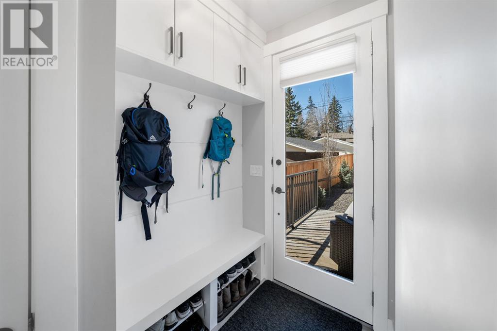 3337 42 Street Sw, Calgary, Alberta  T3E 1X6 - Photo 19 - A2213704