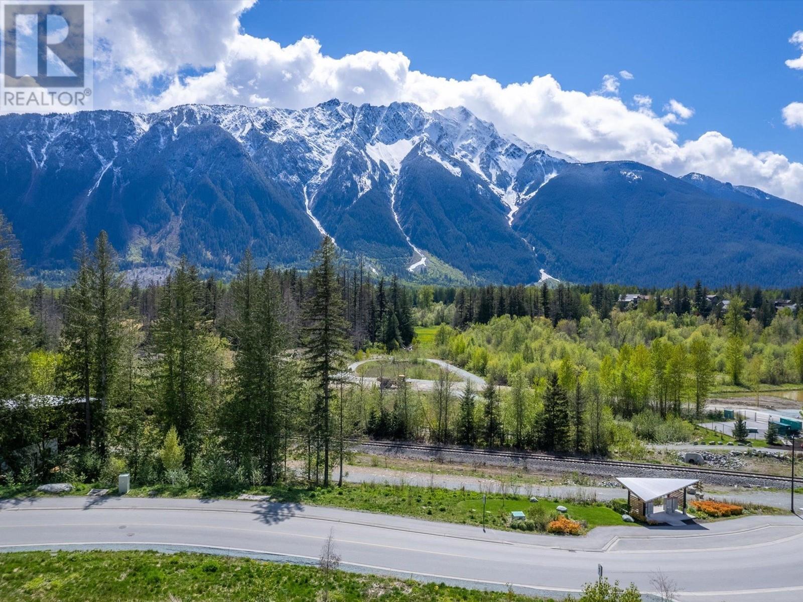 7622 SEVEN O'CLOCK DRIVE, pemberton, British Columbia