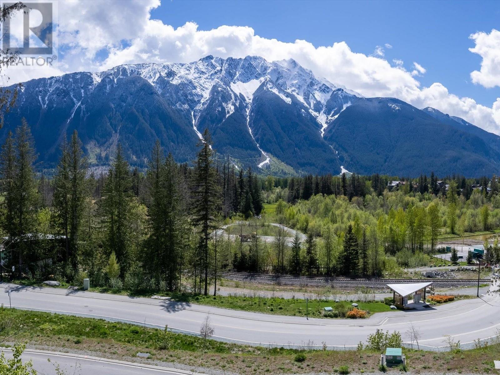 7622 Seven O'clock Drive, Pemberton, British Columbia  V0N 2L3 - Photo 16 - R3000094