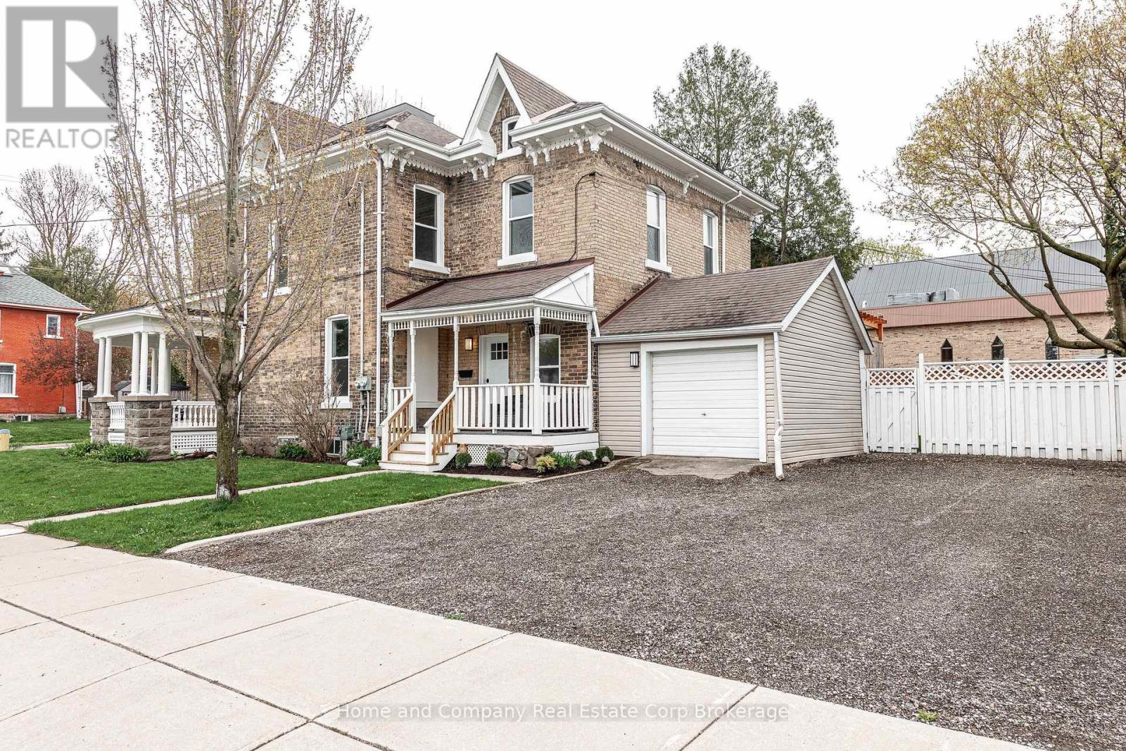 131 Cambria Street, Stratford, Ontario  N5A 1H2 - Photo 4 - X12131037