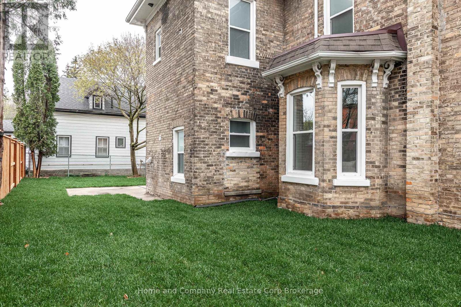 131 Cambria Street, Stratford, Ontario  N5A 1H2 - Photo 42 - X12131037