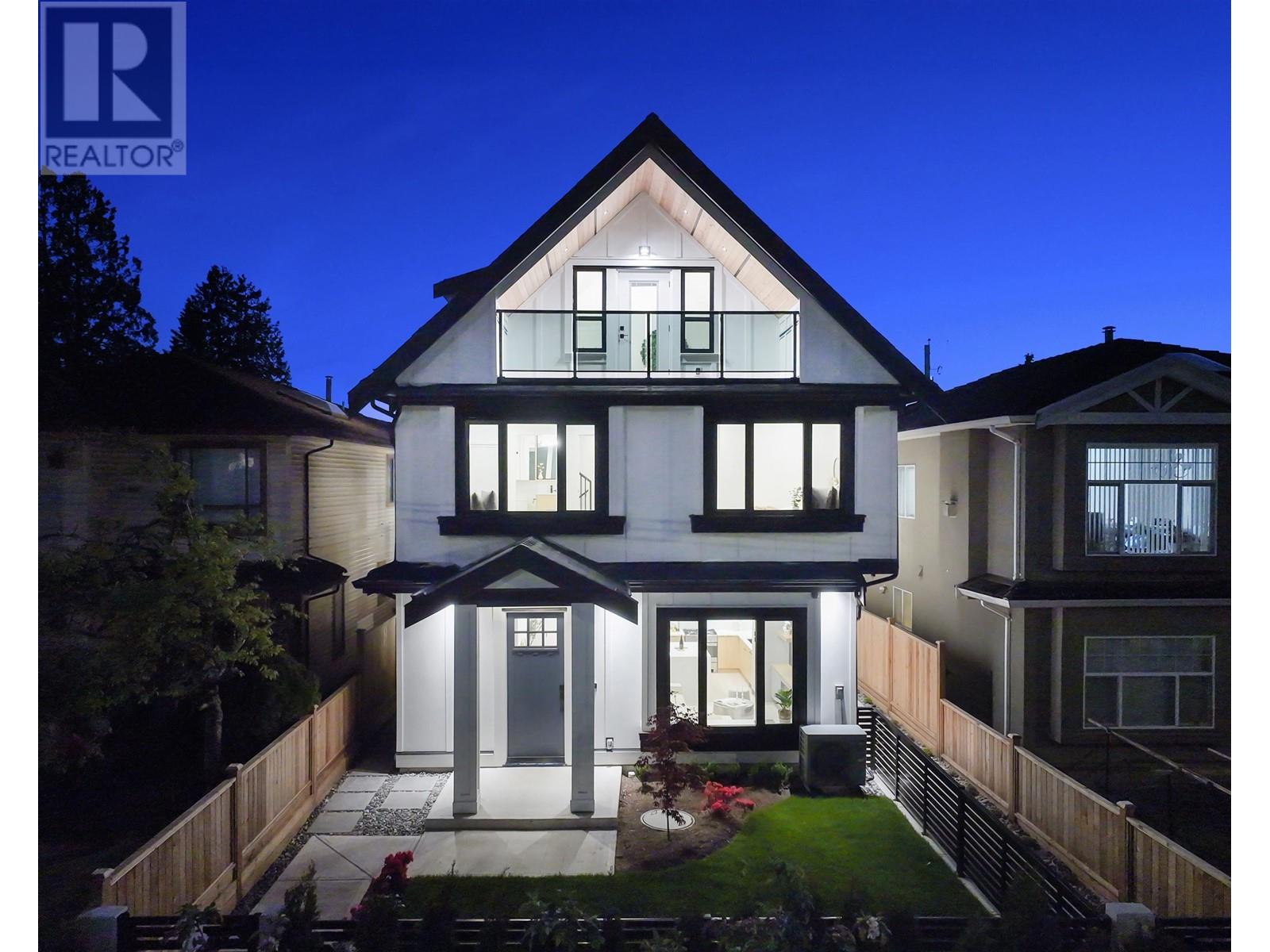 1 1259 RENFREW STREET, Vancouver, British Columbia