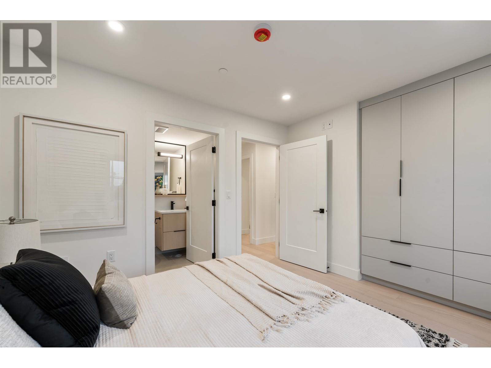 1 1259 Renfrew Street, Vancouver, British Columbia  V5K 4C2 - Photo 11 - R3000109