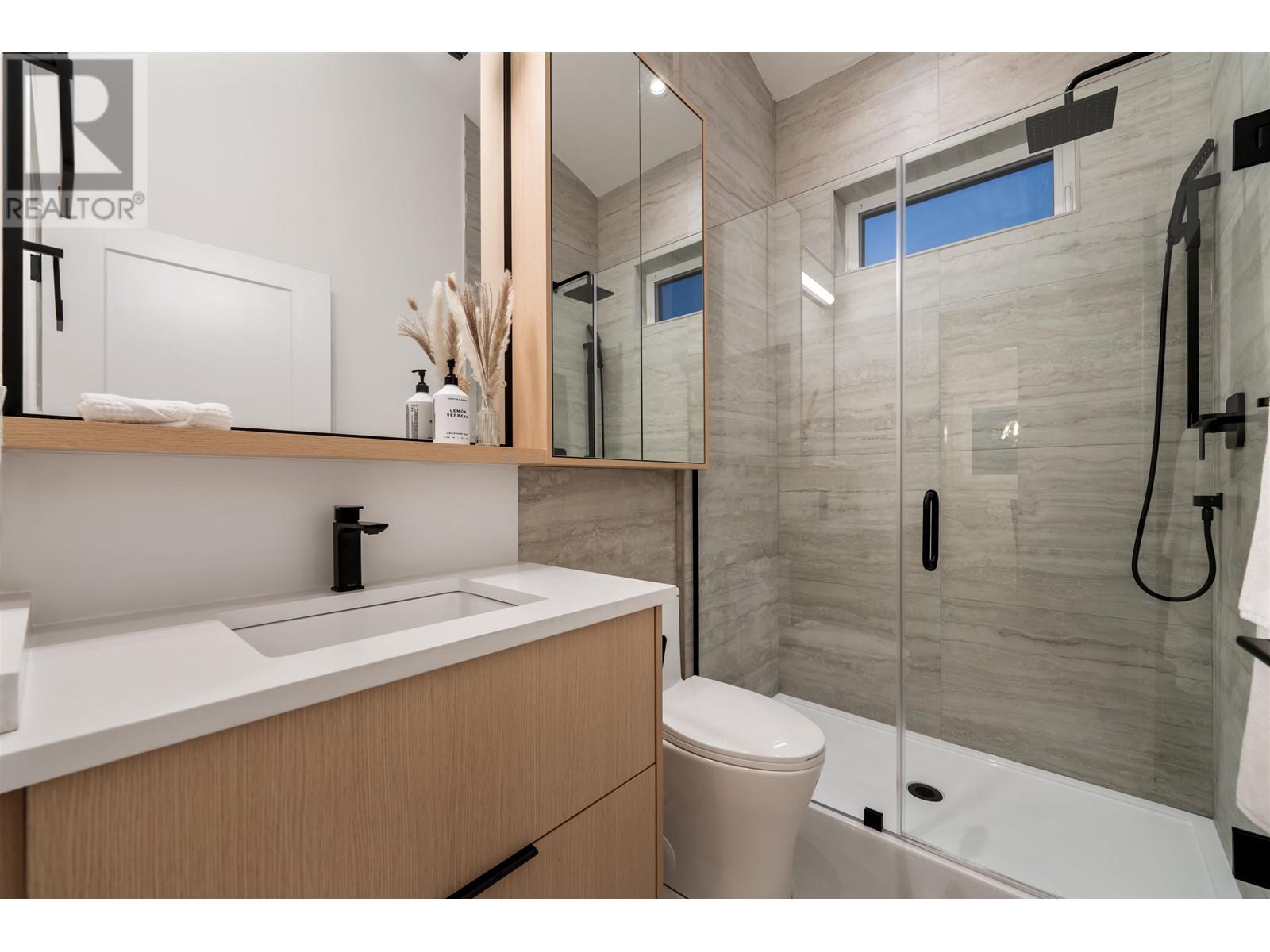 1 1259 Renfrew Street, Vancouver, British Columbia  V5K 4C2 - Photo 15 - R3000109