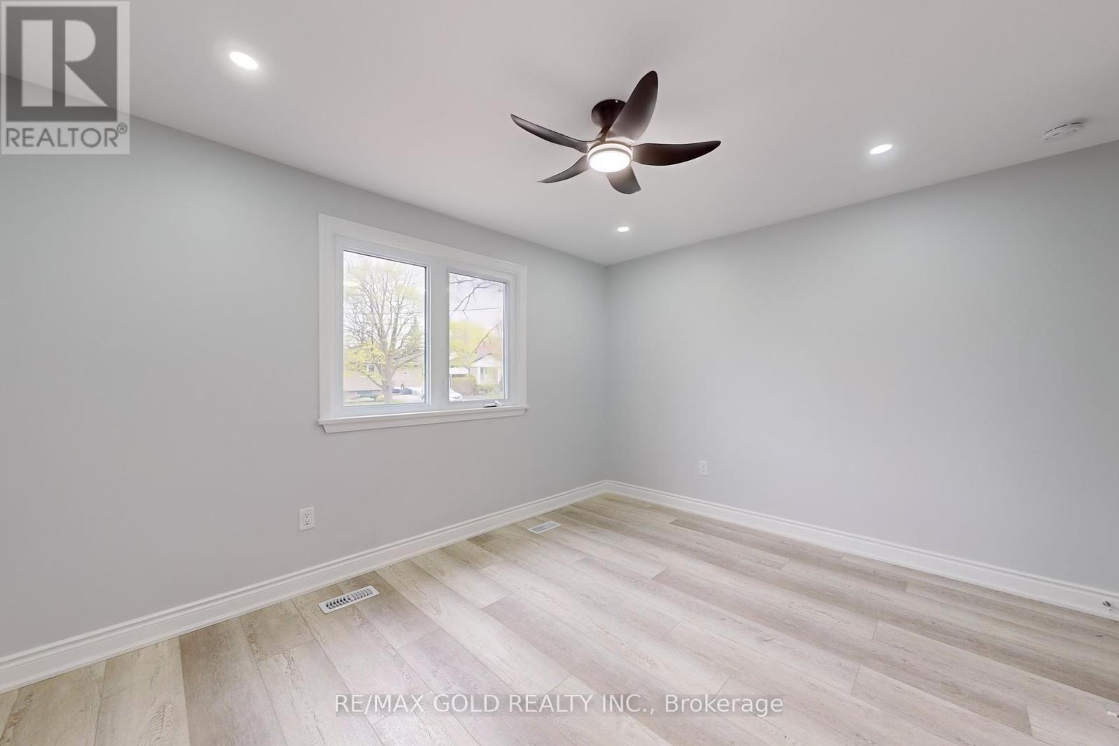 70 Kimbark Drive, Brampton, Ontario  L6X 2A4 - Photo 10 - W12123454