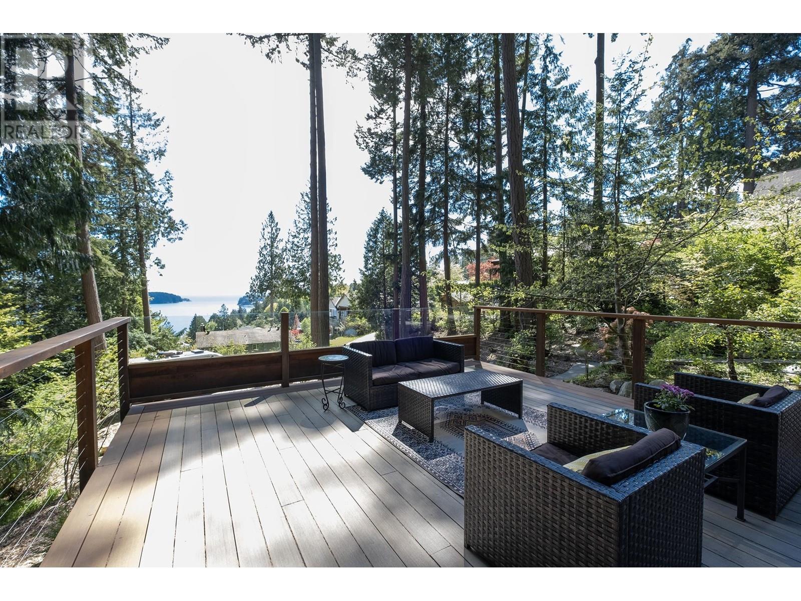 482 Reed Road, Gibsons, British Columbia  V0N 1V1 - Photo 27 - R3000108