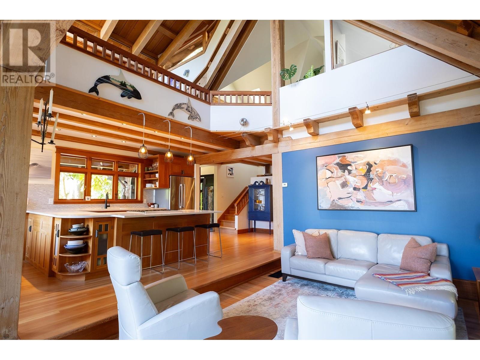 482 Reed Road, Gibsons, British Columbia  V0N 1V1 - Photo 3 - R3000108