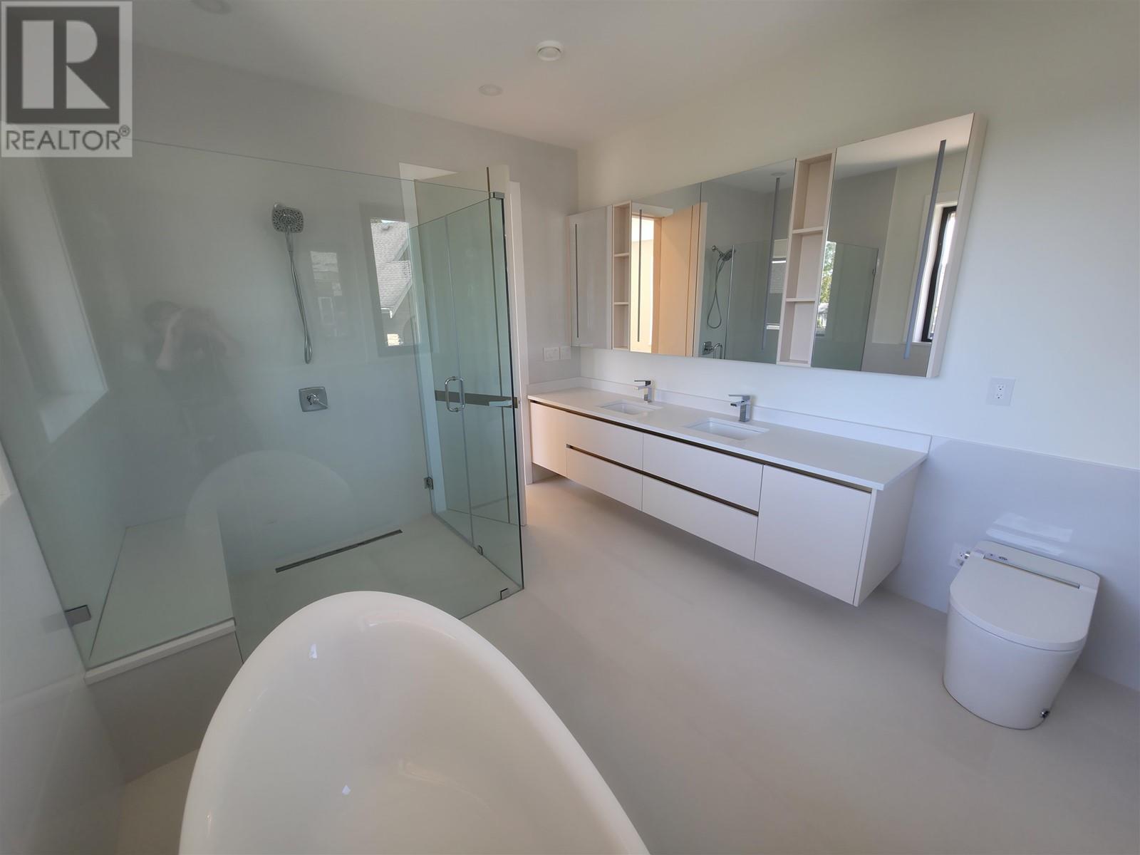 3100 Saturna Place, Richmond, British Columbia  V7C 4C5 - Photo 10 - R2999998