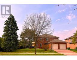 243 MURRAY DRIVE, Aurora, Ontario