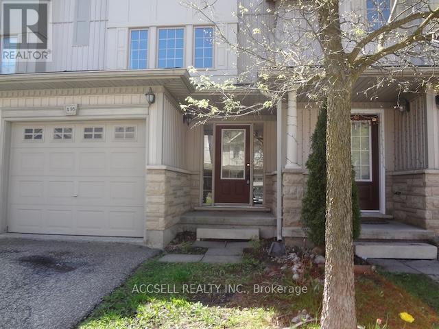 D95 - 175 David Bergey Drive, Kitchener, Ontario  N2E 4H6 - Photo 2 - X12132337