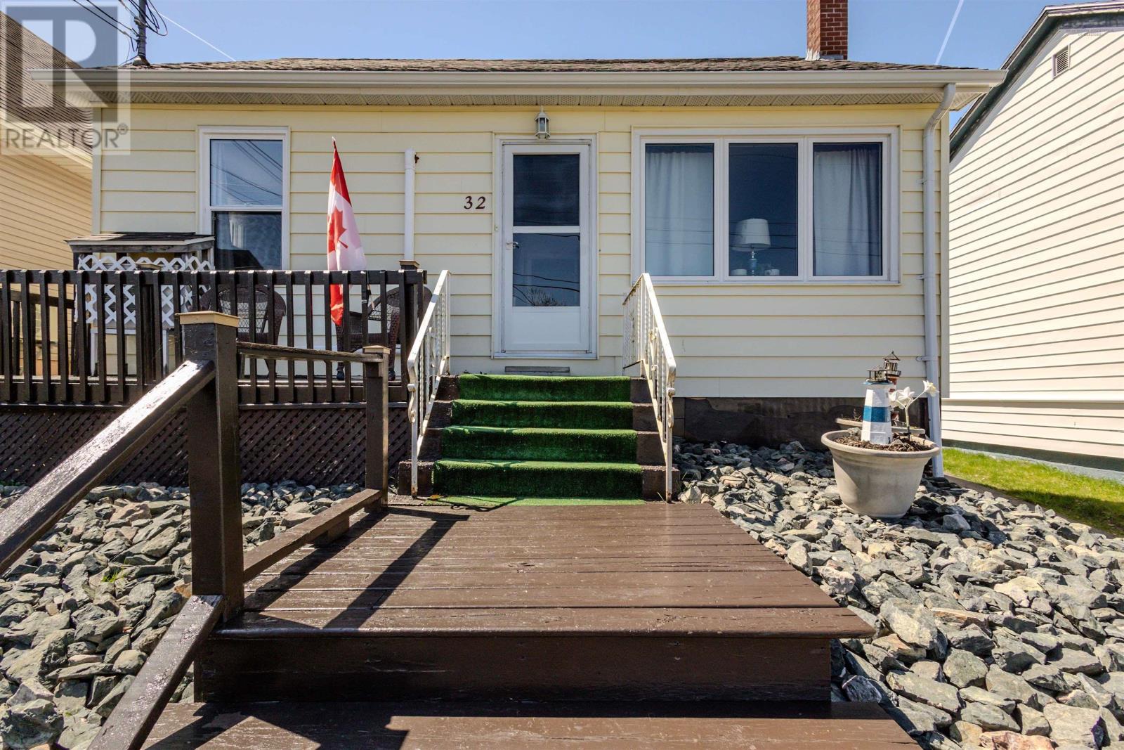 32 Central Street, Sydney, Nova Scotia  B1P 2A8 - Photo 7 - 202510189