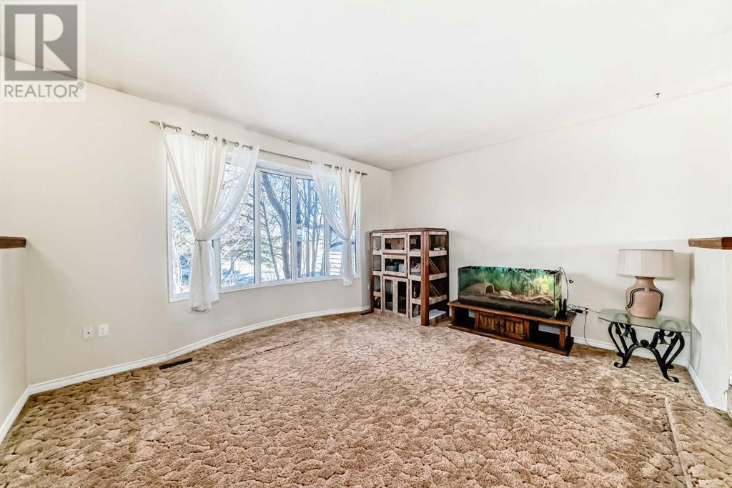21 Plainsview Road, Strathmore, Alberta  T1P 1H2 - Photo 5 - A2199928