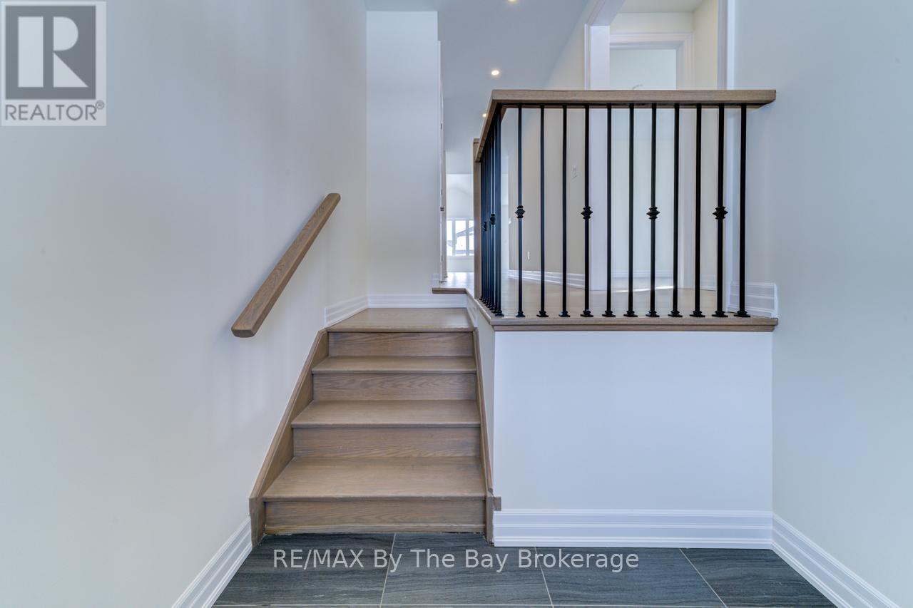 Property at 190 MAPLESIDE DRIVE image 2