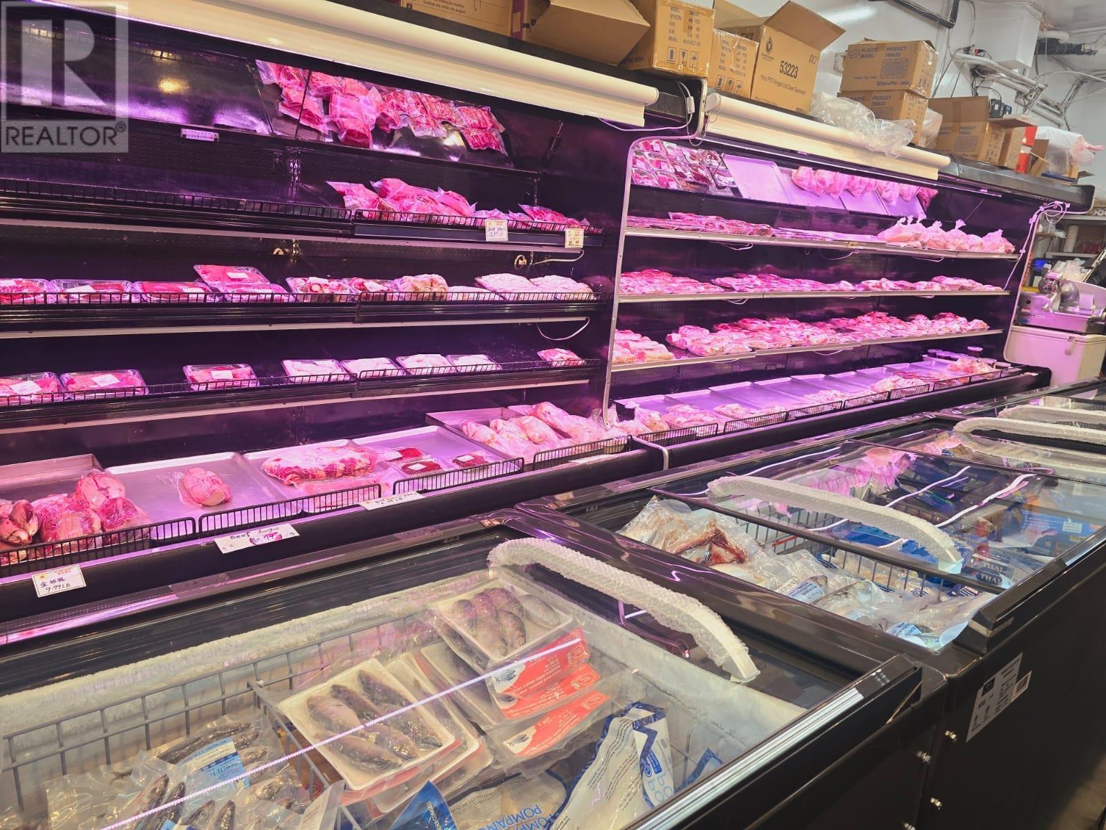 Unknown Address, , - Photo 2 - C8068936