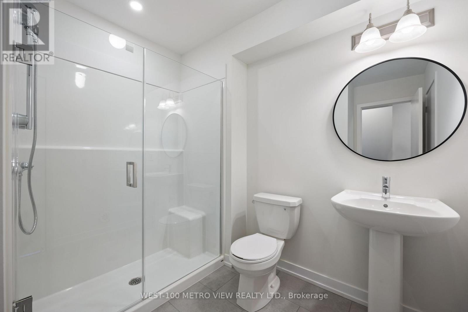 3070 Harasym Trail, Oakville, Ontario  L6M 4L8 - Photo 16 - W12085227