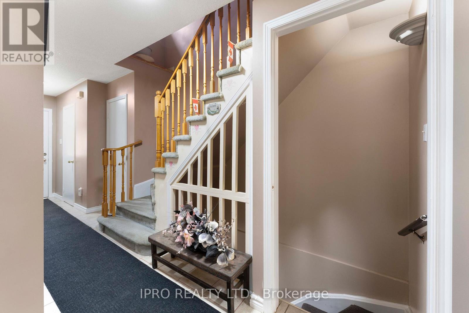 5607 Palmerston Crescent, Mississauga, Ontario  L5M 5Y6 - Photo 16 - W12132352