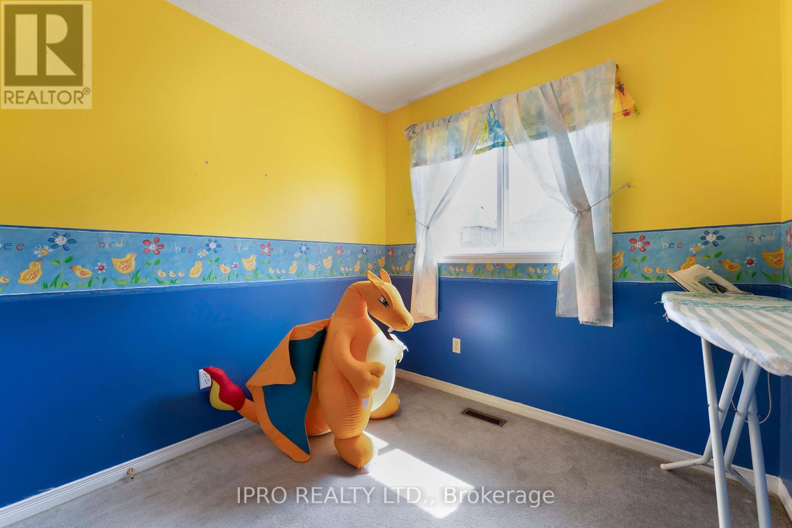 5607 Palmerston Crescent, Mississauga, Ontario  L5M 5Y6 - Photo 22 - W12132352