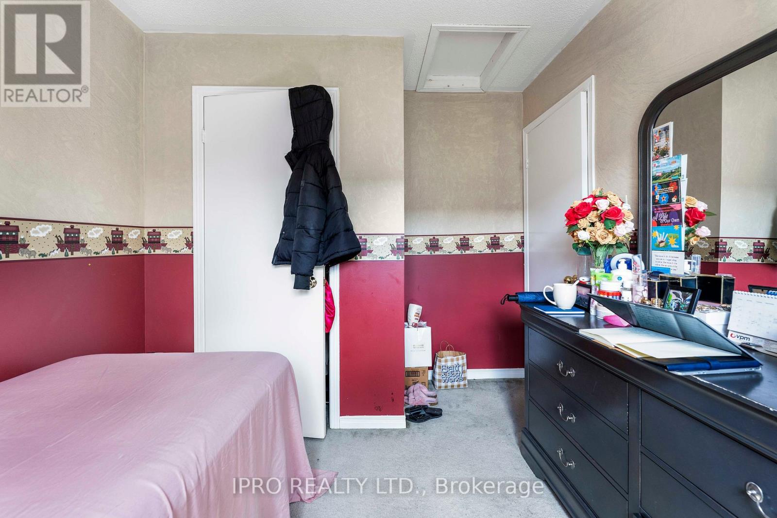 5607 Palmerston Crescent, Mississauga, Ontario  L5M 5Y6 - Photo 25 - W12132352