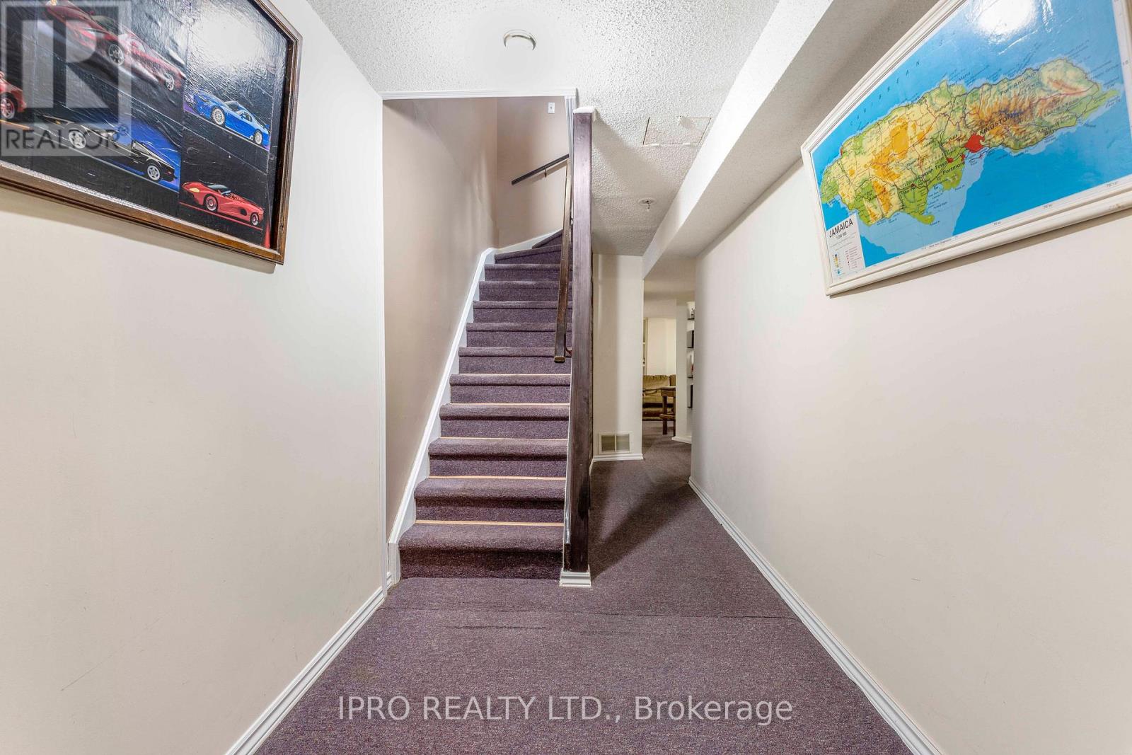 5607 Palmerston Crescent, Mississauga, Ontario  L5M 5Y6 - Photo 28 - W12132352