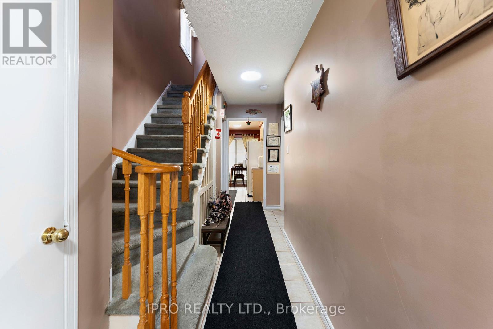 5607 Palmerston Crescent, Mississauga, Ontario  L5M 5Y6 - Photo 5 - W12132352