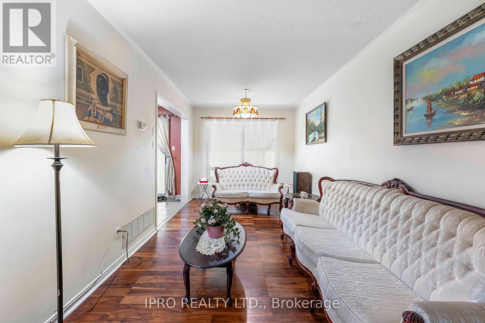5607 Palmerston Crescent, Mississauga, Ontario  L5M 5Y6 - Photo 7 - W12132352