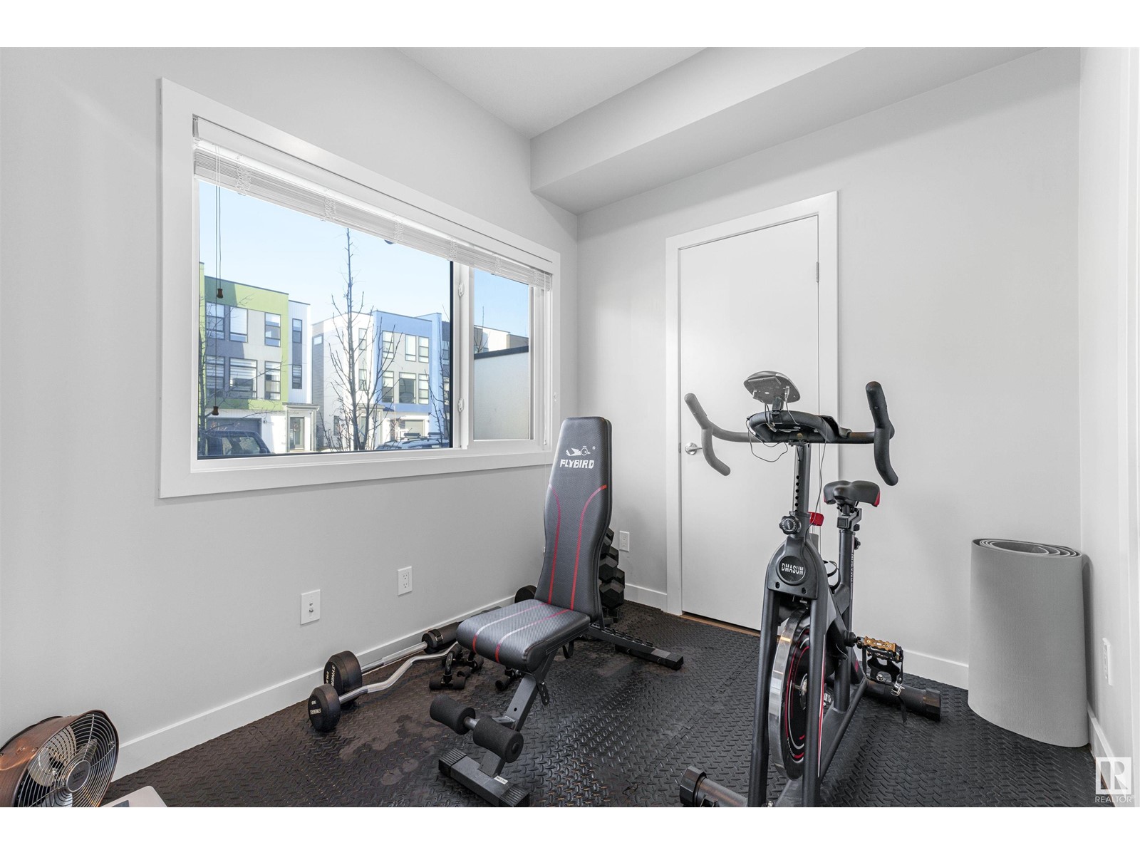 Property at 1715 KEENE CR SW image 3