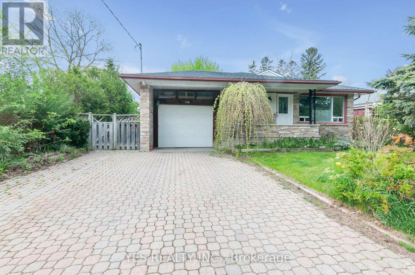 Property at 176 KENNETH AVENUE image 1