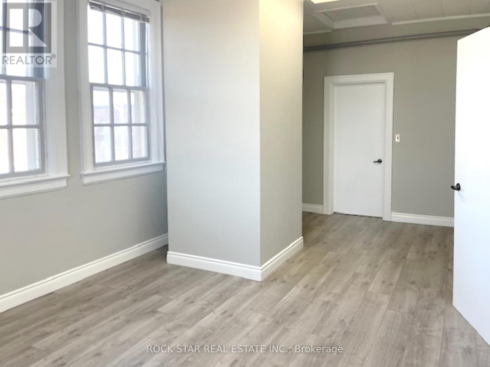 19 King Street W, Haldimand, Ontario  N0A 1H0 - Photo 22 - X12132381