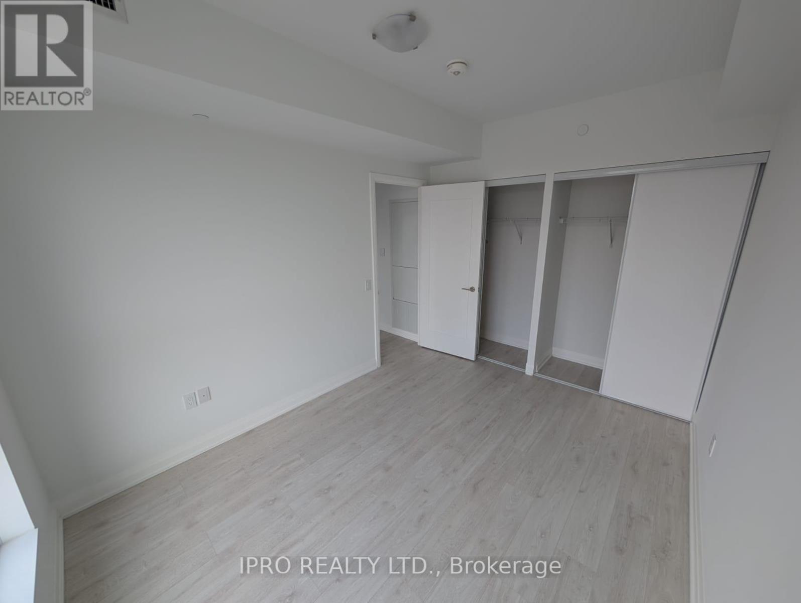 425 - 412 Silver Maple Road E, Oakville, Ontario  L6H 7X8 - Photo 22 - W12130746