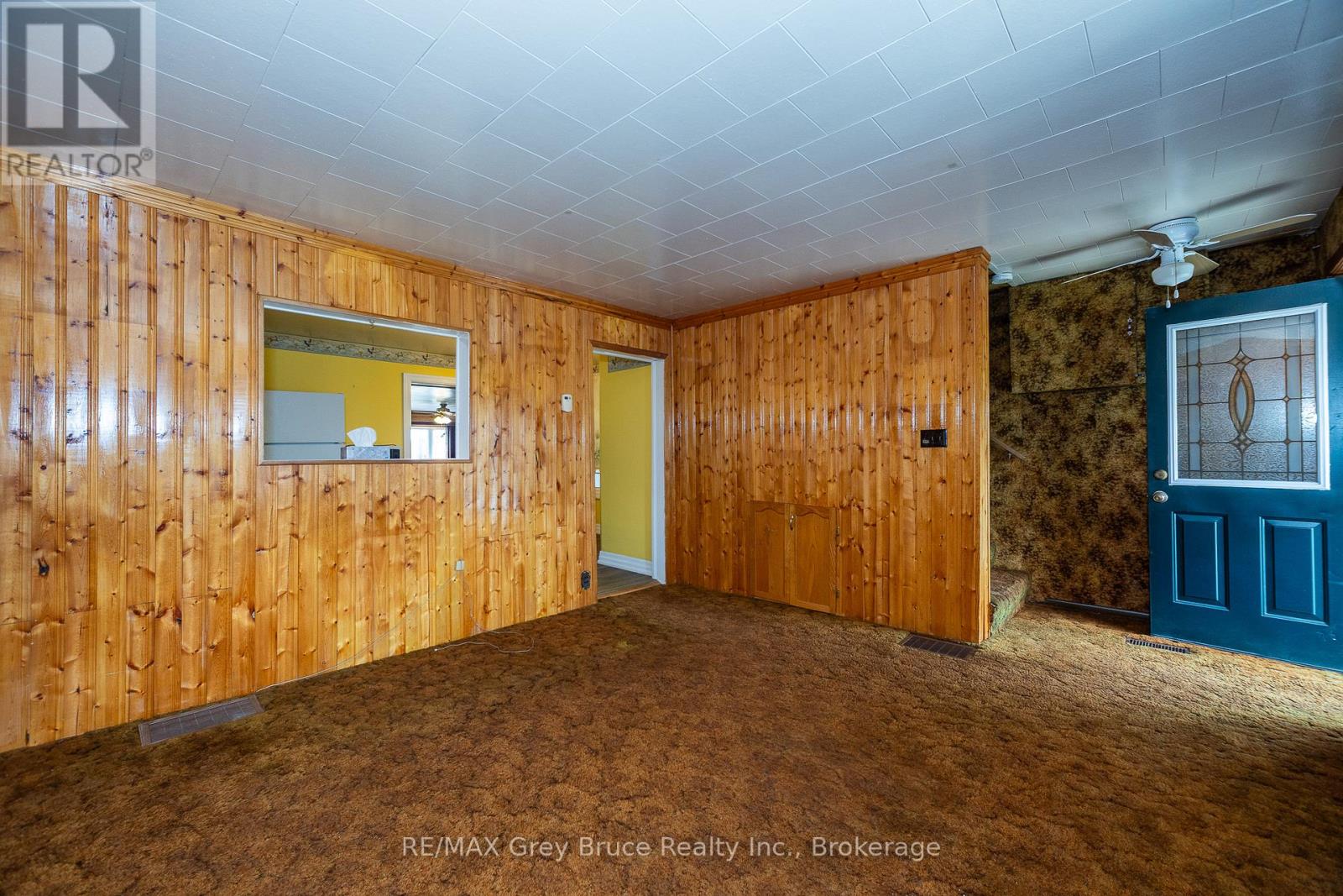 1881 6th Avenue E, Owen Sound, Ontario  N4K 2W1 - Photo 5 - X12132396