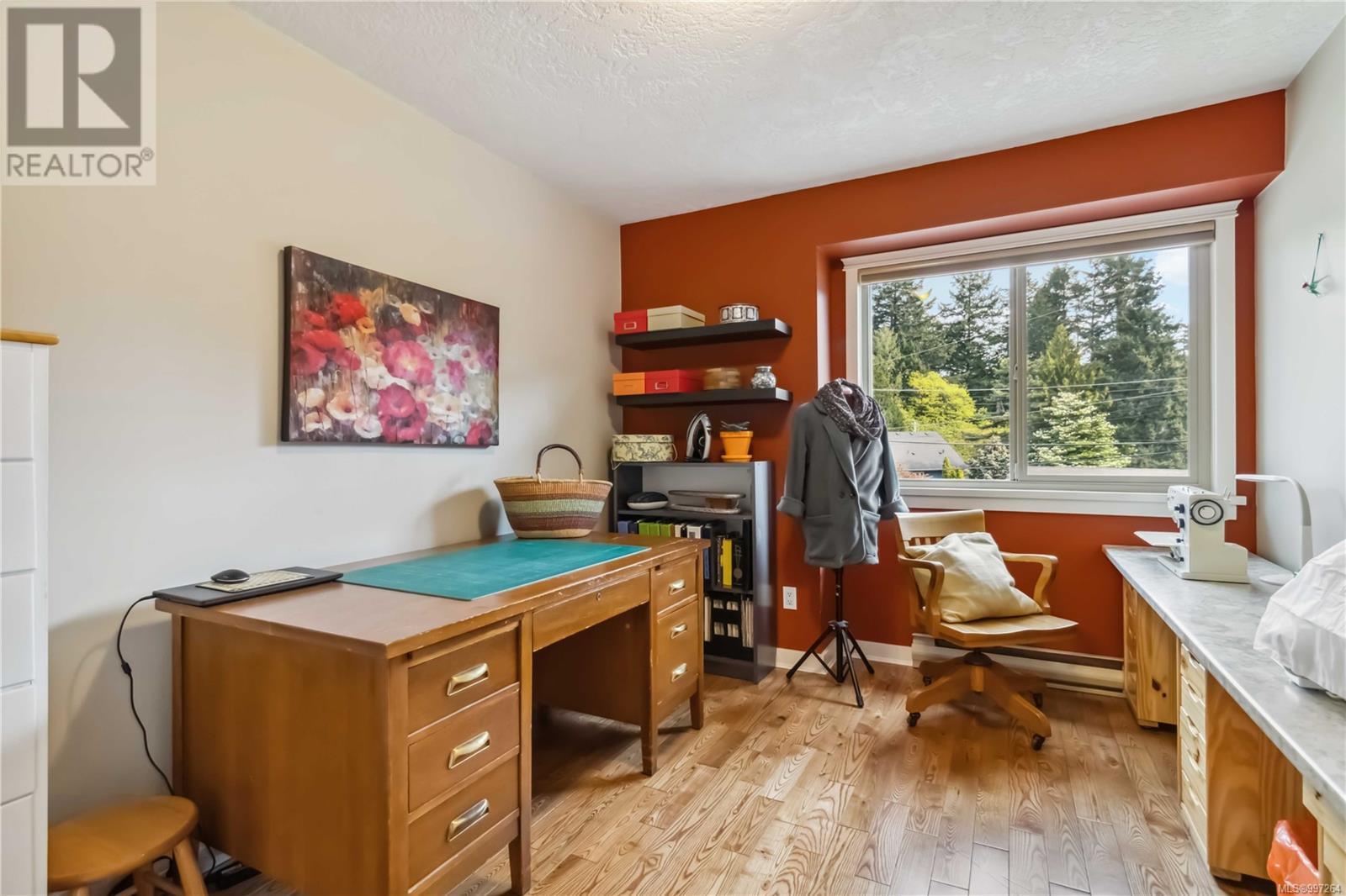 Property at 2914 Palsson Pl image 5