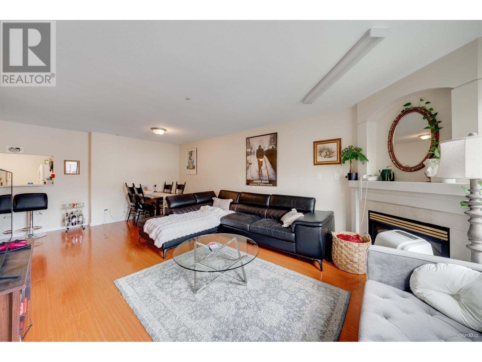 202 2505 E Broadway Avenue, Vancouver, British Columbia  V5M 1Y4 - Photo 2 - R2984218